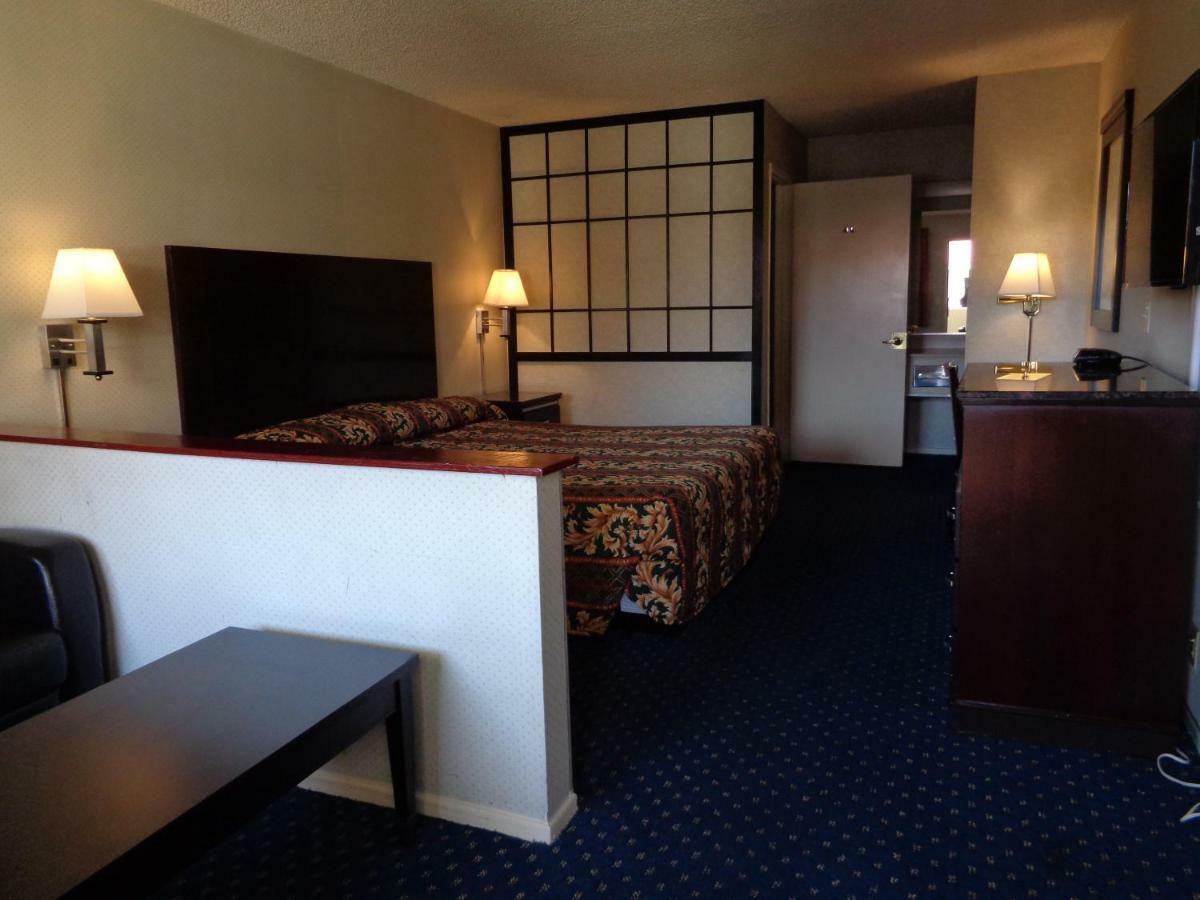 Long Beach Luxury Inn Buitenkant foto